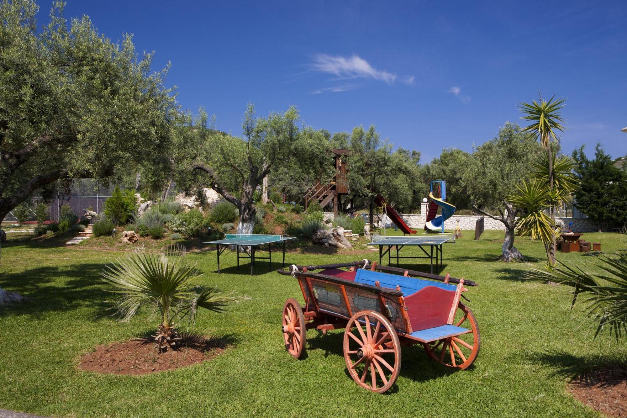 Villa Elia Resort Frinion Bagian luar foto