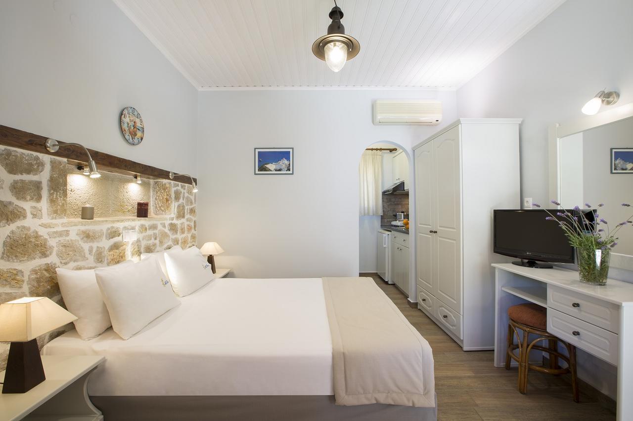 Villa Elia Resort Frinion Bagian luar foto