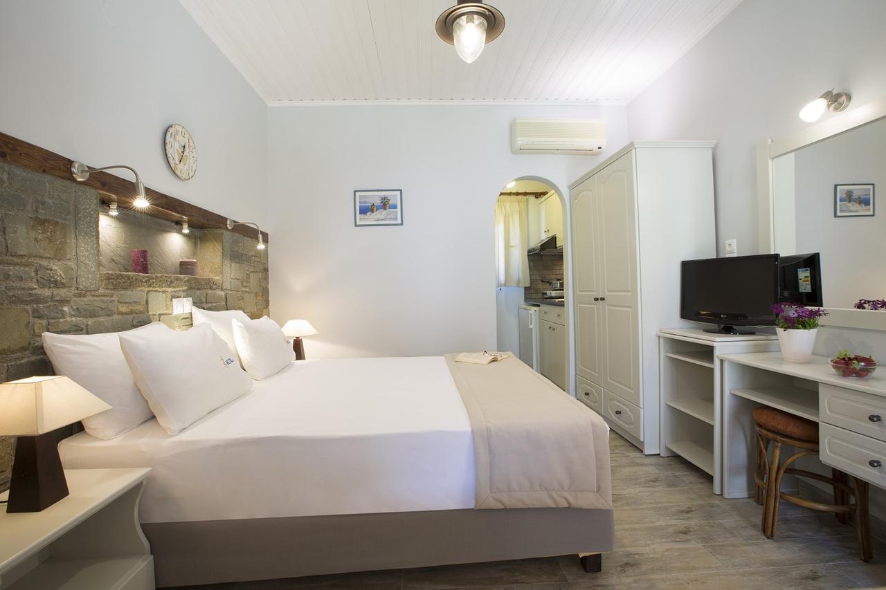 Villa Elia Resort Frinion Bagian luar foto